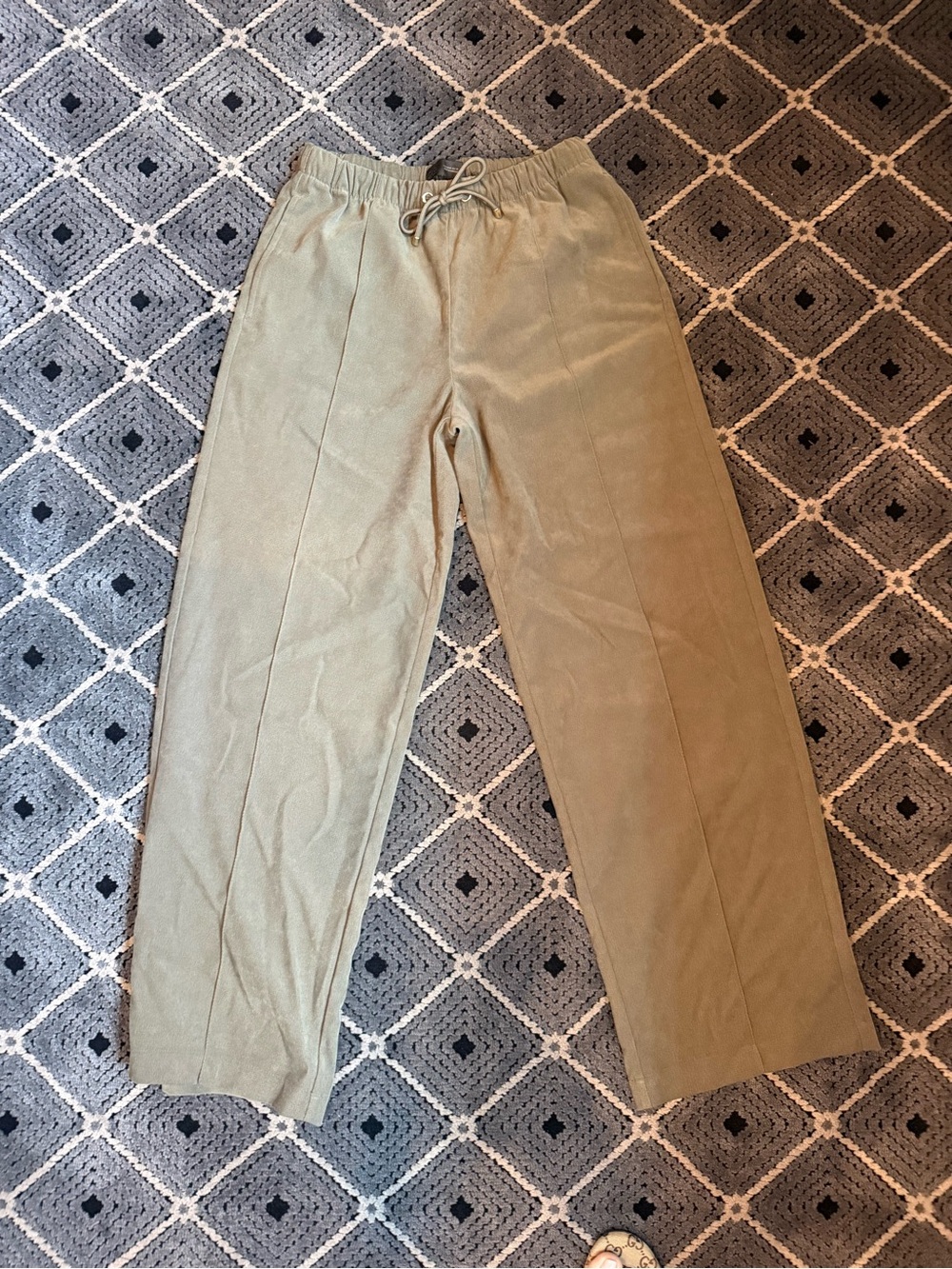 Zara Olive Drawstring Chinos